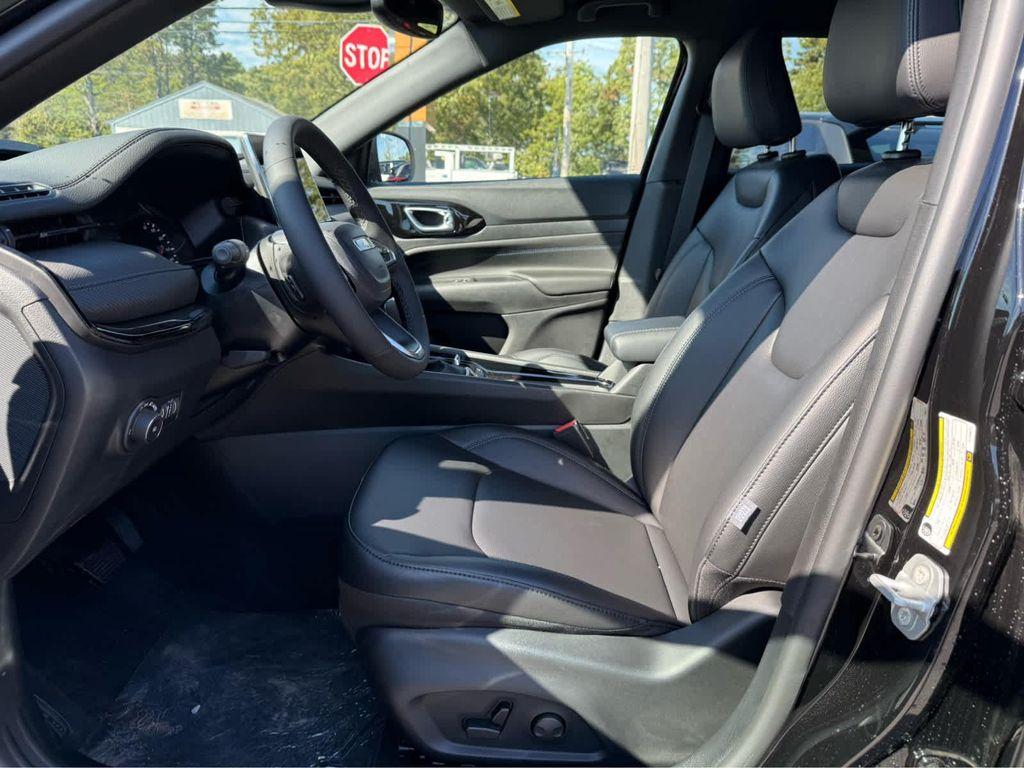 new 2026 Jeep Compass car, priced at $35,500