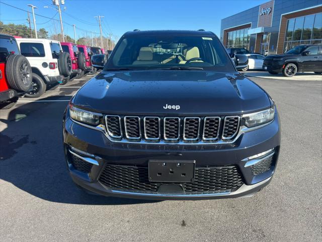 new 2025 Jeep Grand Cherokee car, priced at $48,810