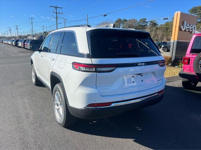 new 2025 Jeep Grand Cherokee car, priced at $41,580