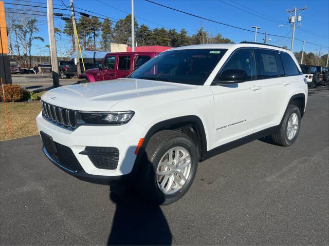 new 2025 Jeep Grand Cherokee car, priced at $41,580