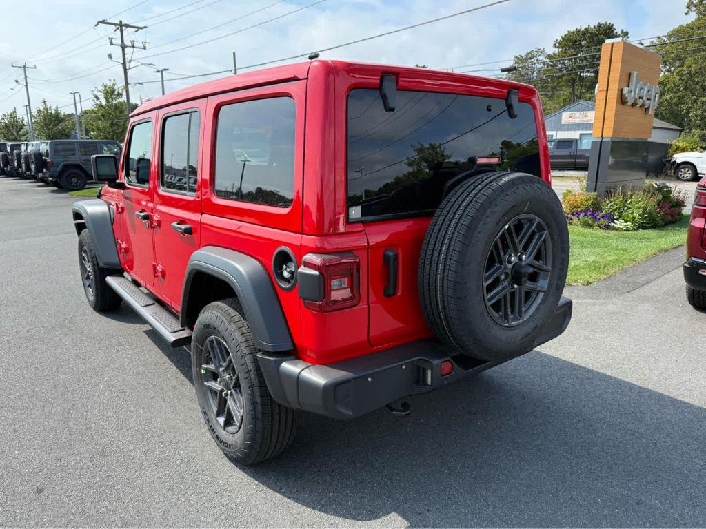 new 2025 Jeep Wrangler car, priced at $50,975
