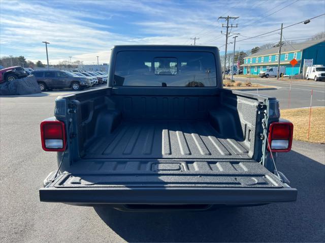 new 2025 Jeep Gladiator car, priced at $47,480