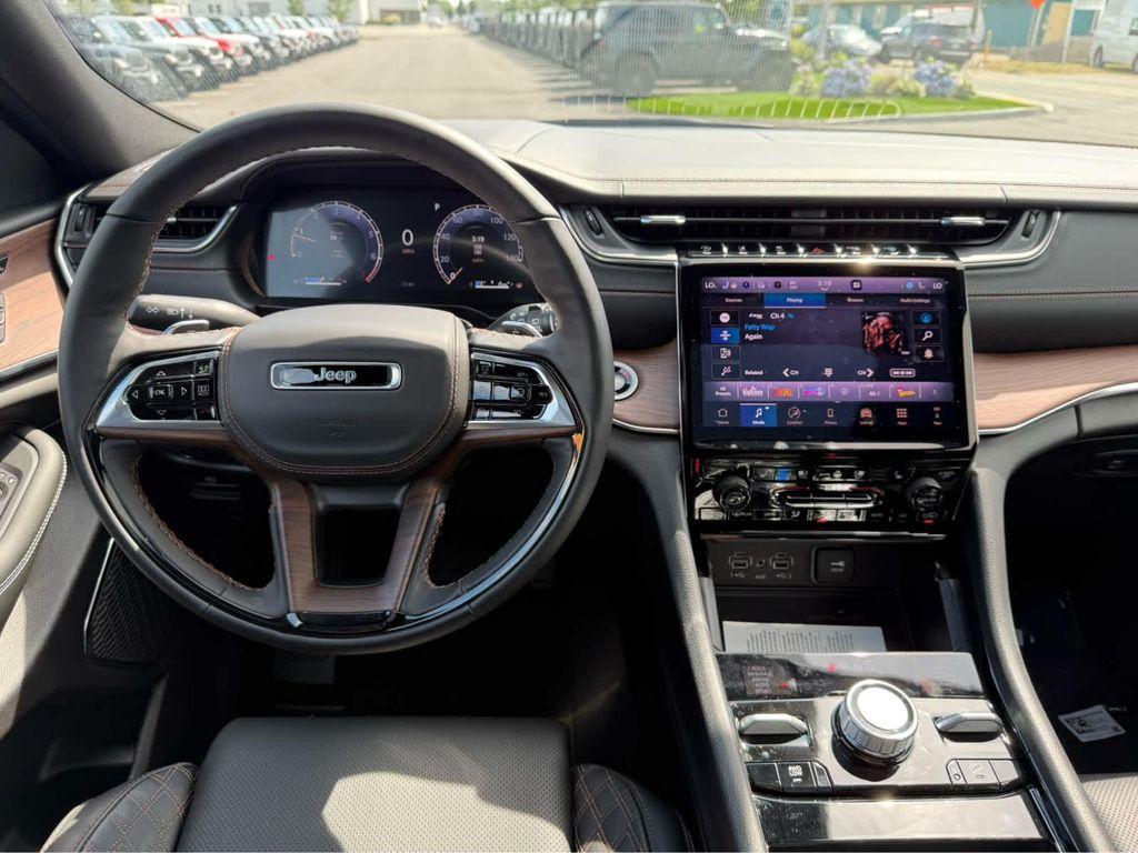 new 2025 Jeep Grand Cherokee L car, priced at $64,975