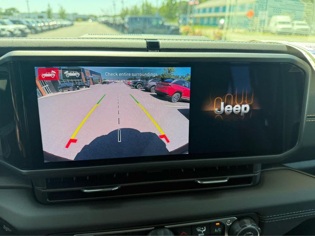 new 2025 Jeep Wrangler car, priced at $56,275