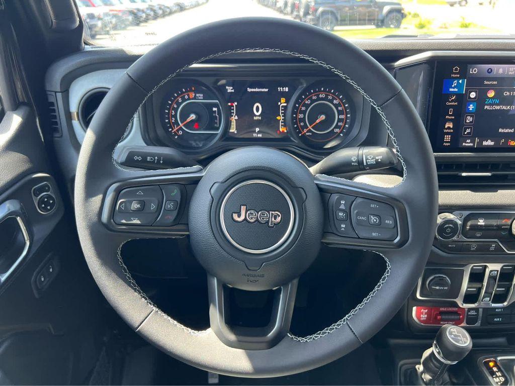 new 2025 Jeep Gladiator car, priced at $47,475