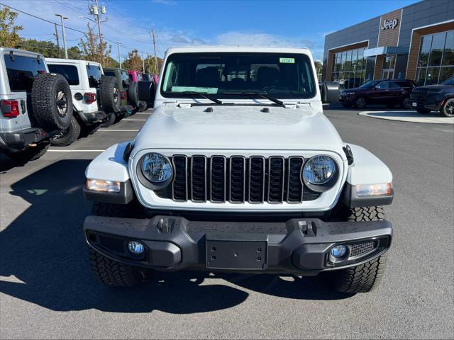 new 2024 Jeep Gladiator car, priced at $45,397