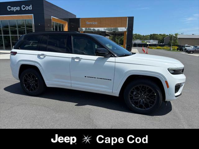 new 2025 Jeep Grand Cherokee car, priced at $67,965