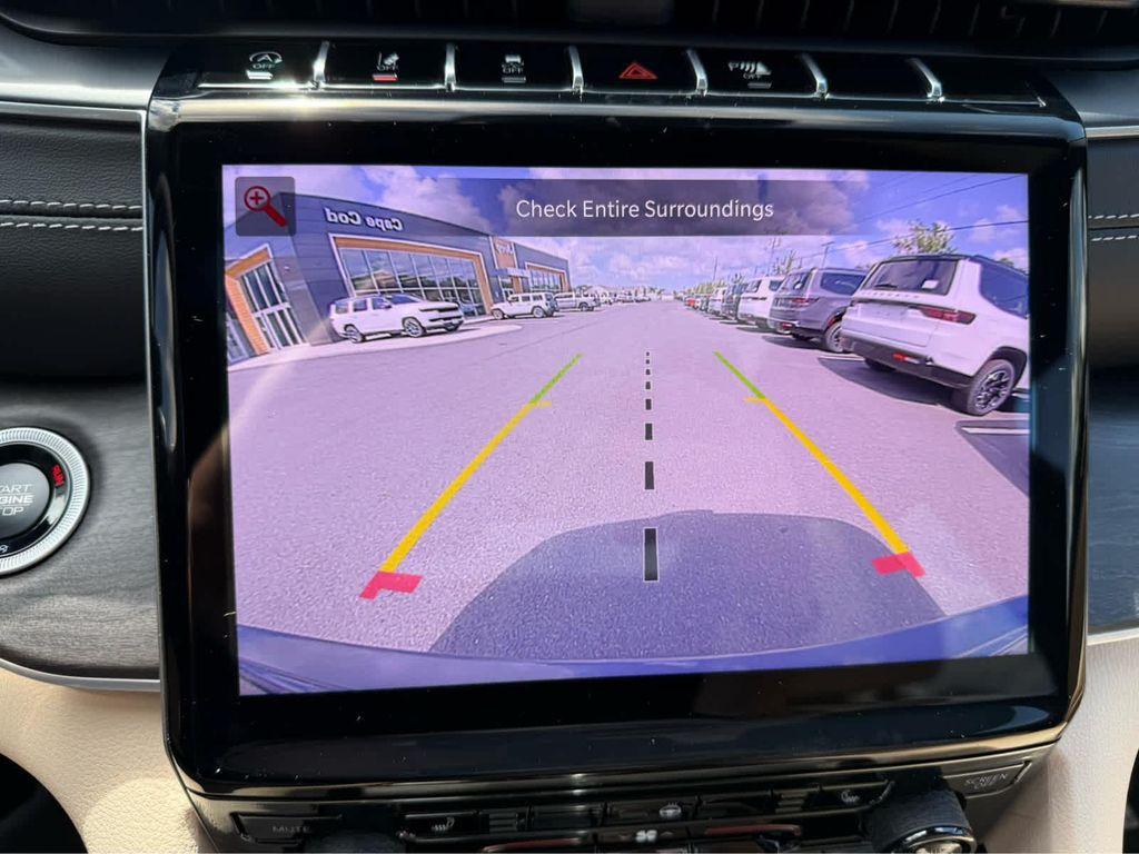 new 2025 Jeep Grand Cherokee car, priced at $45,250