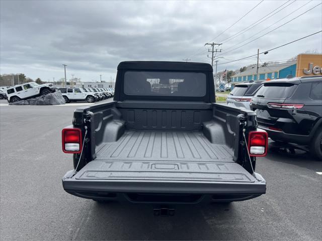 new 2024 Jeep Gladiator car, priced at $48,069