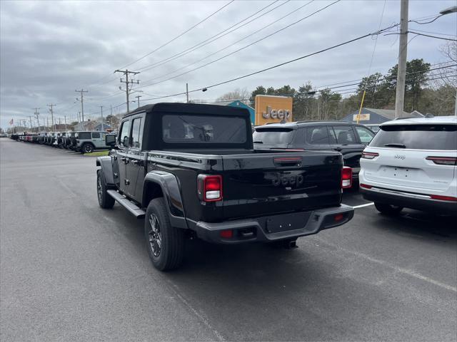 new 2024 Jeep Gladiator car, priced at $48,069