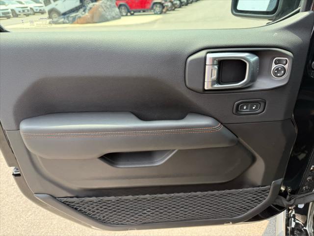 used 2023 Jeep Gladiator car, priced at $41,475