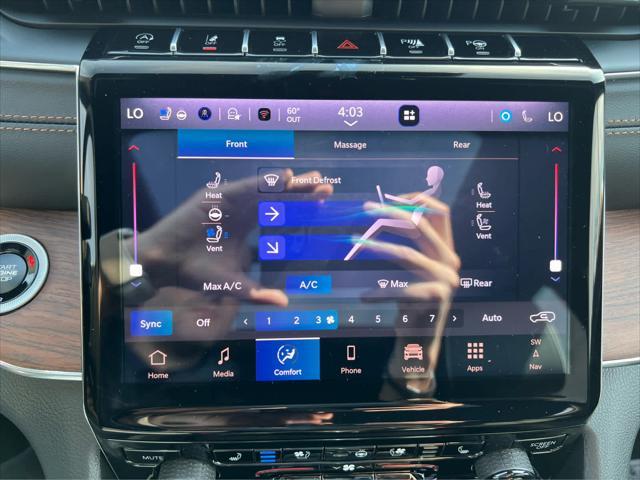 new 2025 Jeep Grand Cherokee car, priced at $60,555