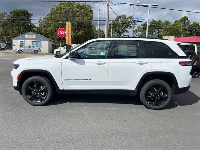 new 2025 Jeep Grand Cherokee car, priced at $47,580