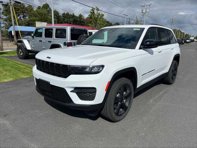 new 2025 Jeep Grand Cherokee car, priced at $47,580