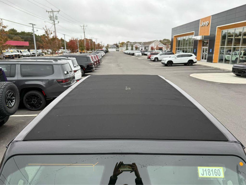 new 2026 Jeep Wrangler car, priced at $61,500