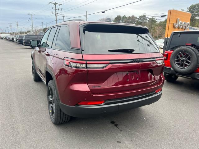 new 2025 Jeep Grand Cherokee car, priced at $47,175