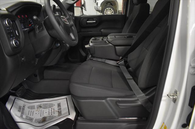 new 2025 GMC Sierra 1500 car, priced at $49,715