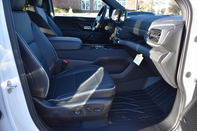 new 2025 Chevrolet Silverado EV car