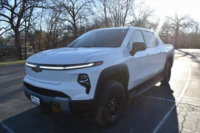 new 2025 Chevrolet Silverado EV car