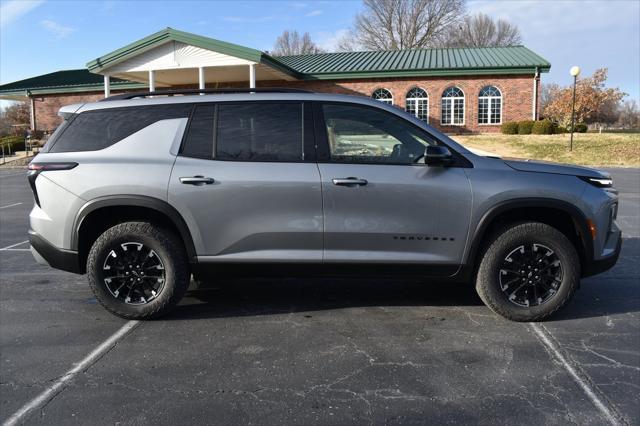 new 2025 Chevrolet Traverse car