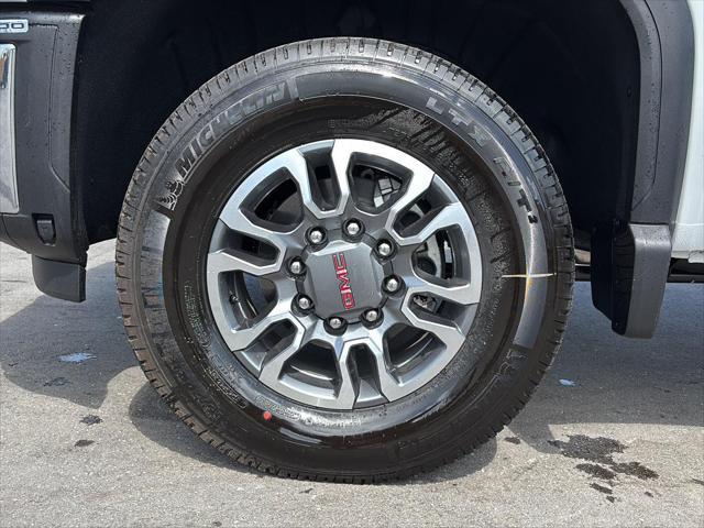 new 2025 GMC Sierra 3500 car, priced at $77,355