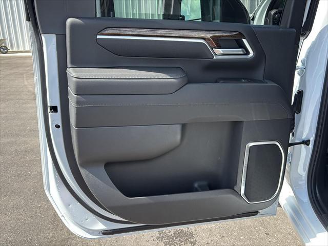 new 2025 GMC Sierra 3500 car, priced at $77,355
