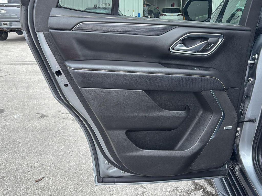 used 2024 GMC Yukon car, priced at $58,895