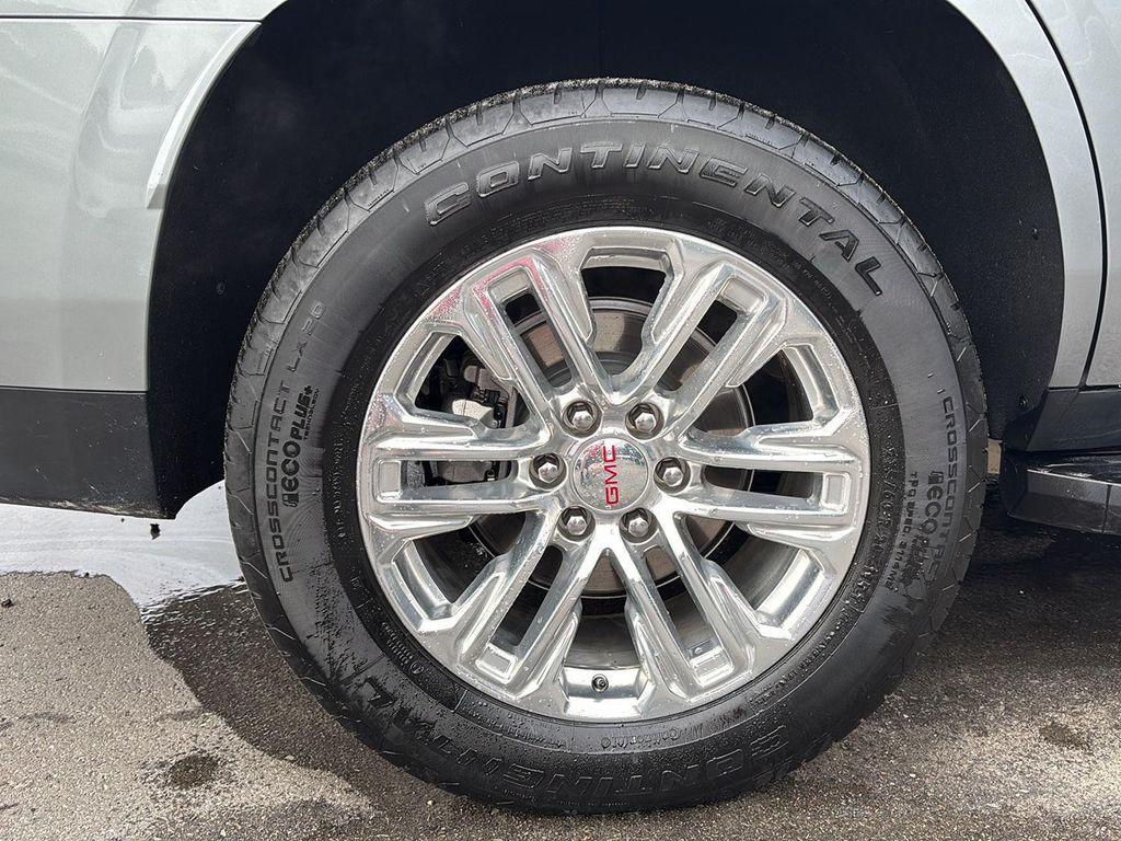 used 2024 GMC Yukon car, priced at $58,895