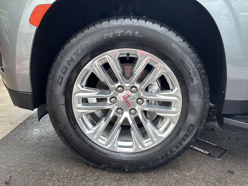 used 2024 GMC Yukon car, priced at $58,895