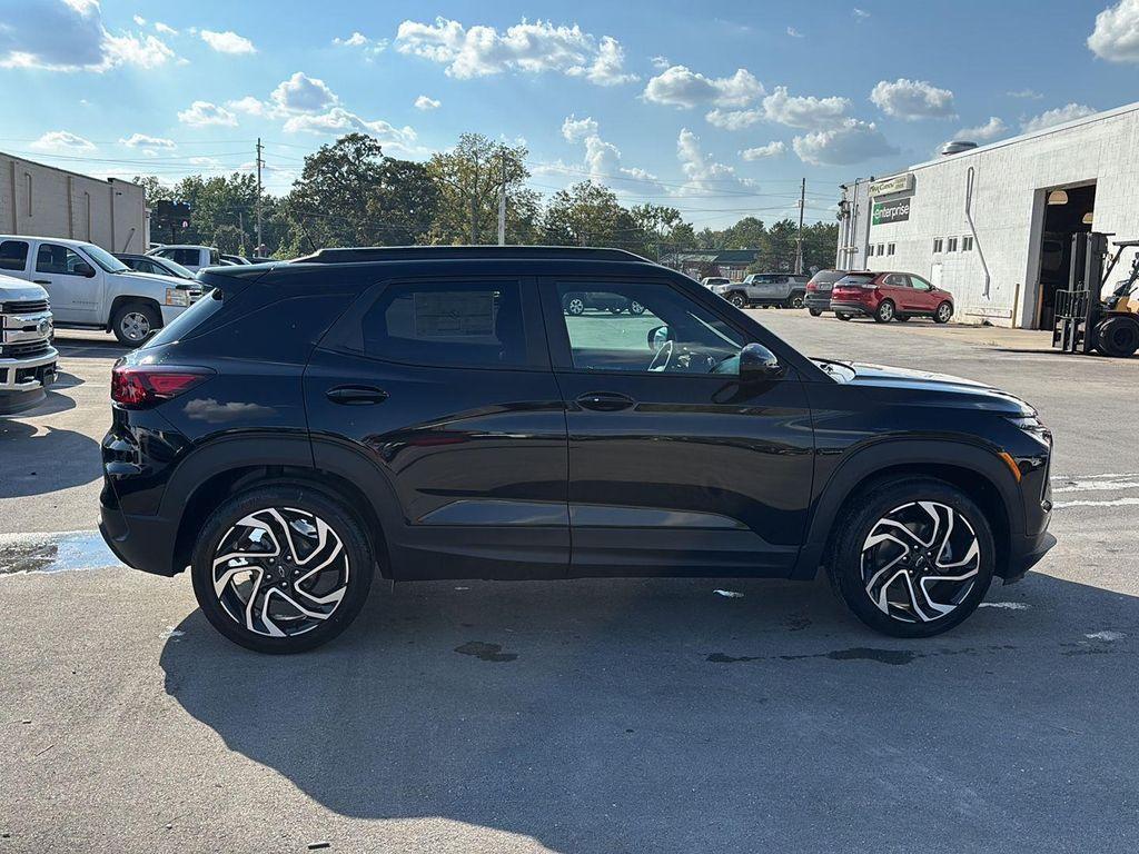 new 2026 Chevrolet TrailBlazer car, priced at $34,330