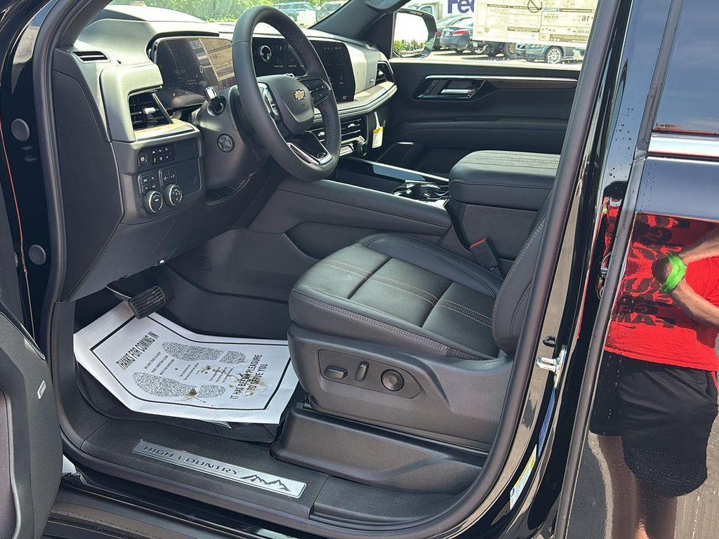 new 2025 Chevrolet Tahoe car, priced at $84,585