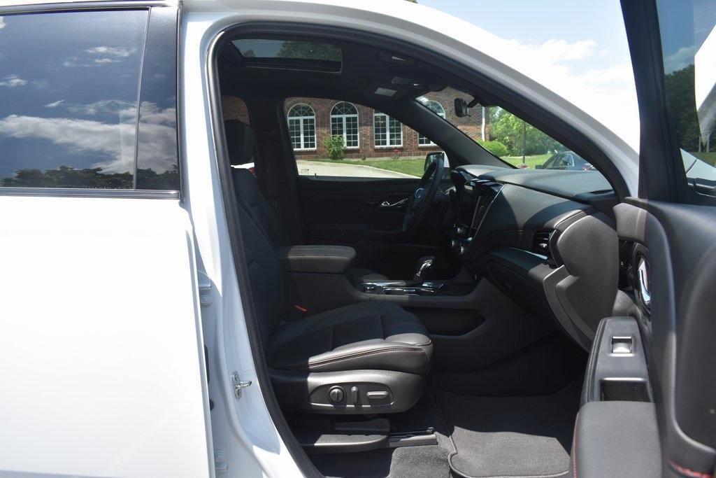 used 2023 Chevrolet Traverse car, priced at $44,527