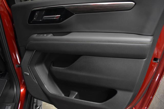 new 2025 Chevrolet Suburban car
