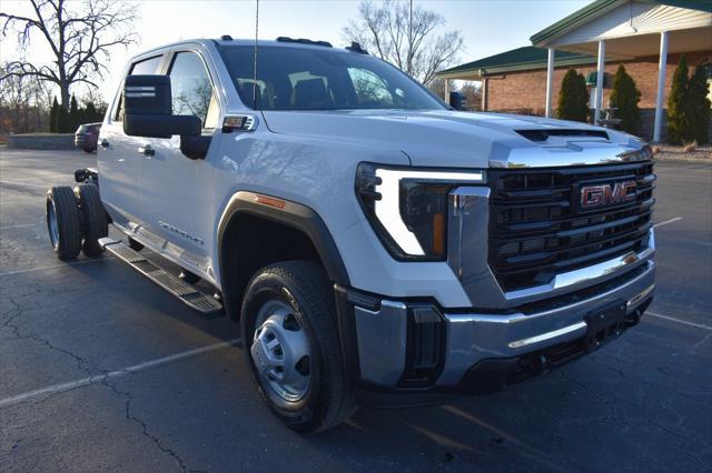 new 2025 GMC Sierra 3500 car