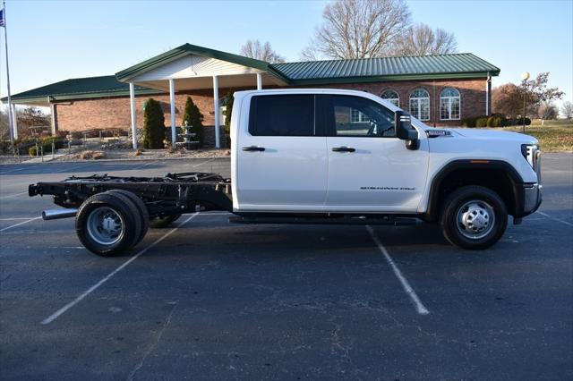 new 2025 GMC Sierra 3500 car