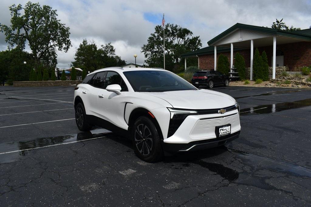 new 2024 Chevrolet Blazer EV car