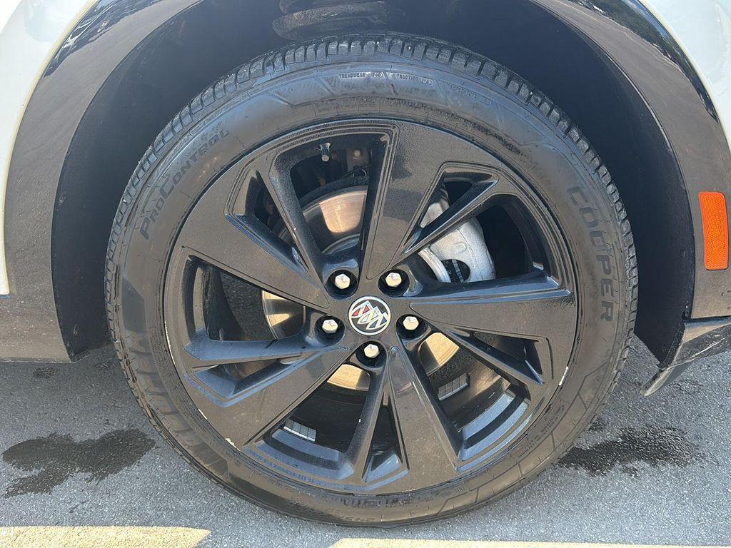 used 2023 Buick Envision car, priced at $29,995