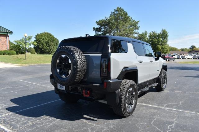 new 2025 GMC HUMMER EV SUV car