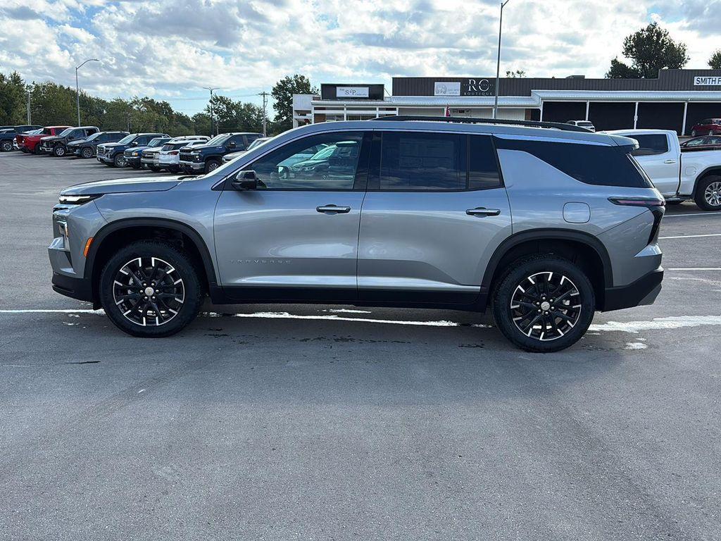 new 2026 Chevrolet Traverse car, priced at $49,420