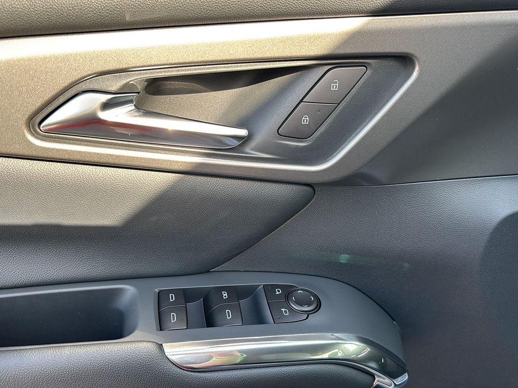 new 2026 Chevrolet Traverse car, priced at $49,420