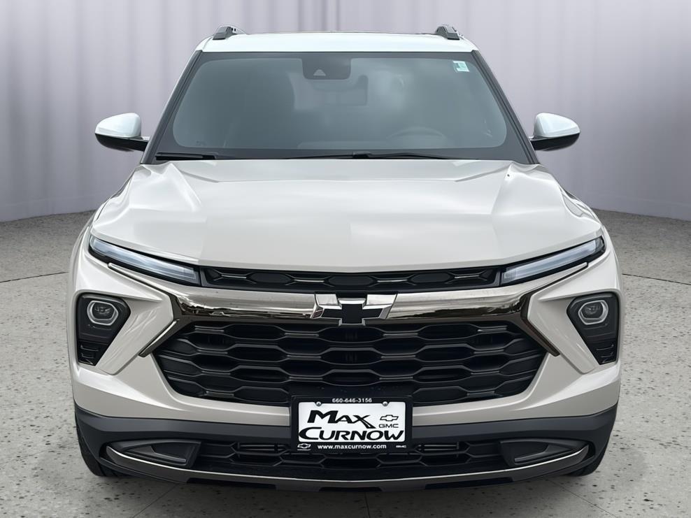 new 2026 Chevrolet TrailBlazer car, priced at $34,330