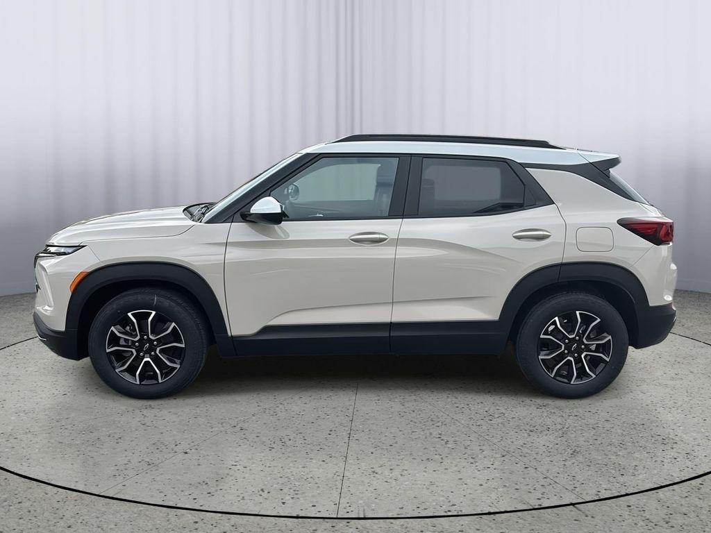new 2026 Chevrolet TrailBlazer car, priced at $34,330