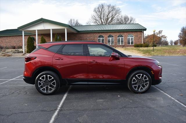 new 2025 Chevrolet Blazer car