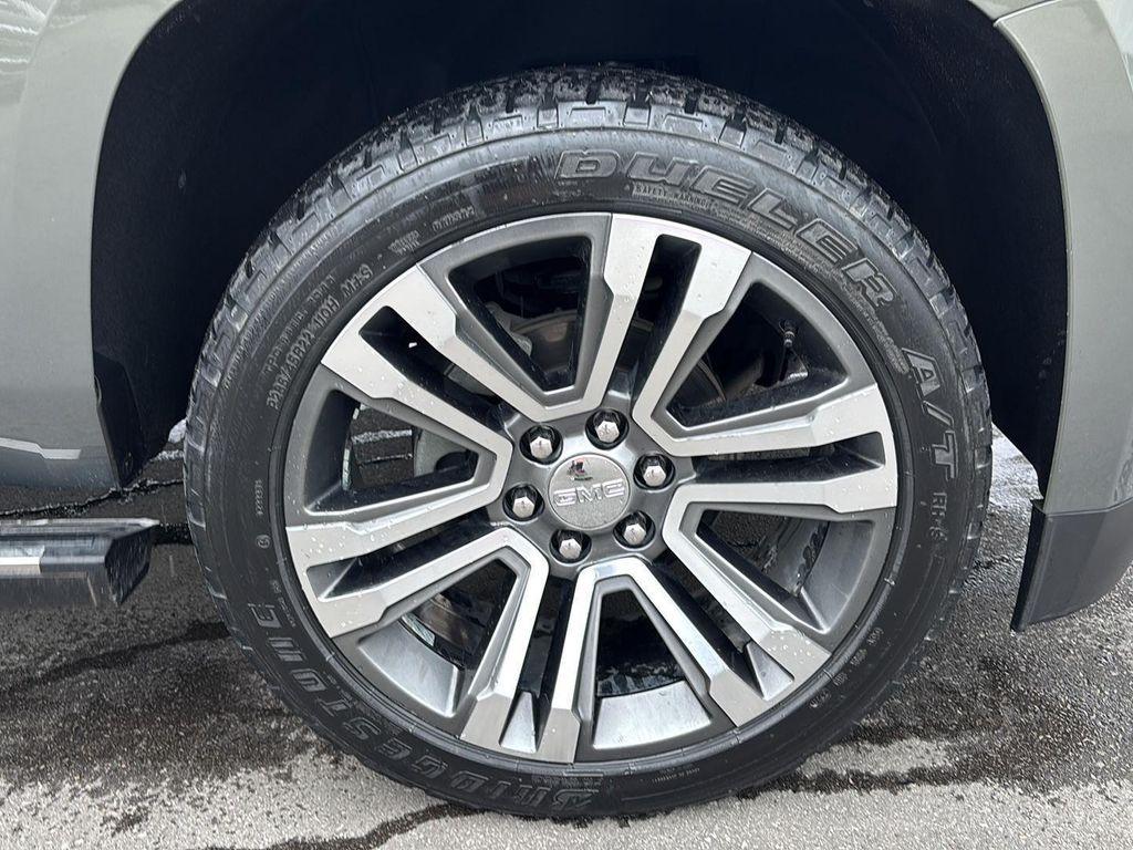 used 2018 GMC Yukon car, priced at $34,698