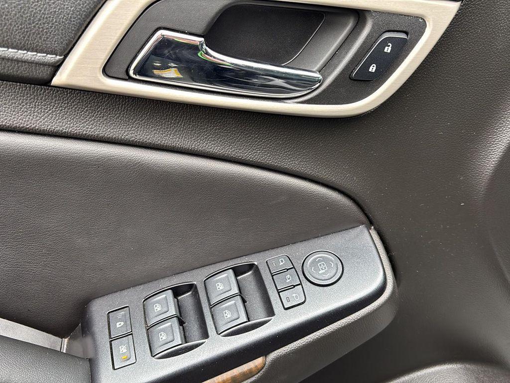 used 2018 GMC Yukon car, priced at $34,698