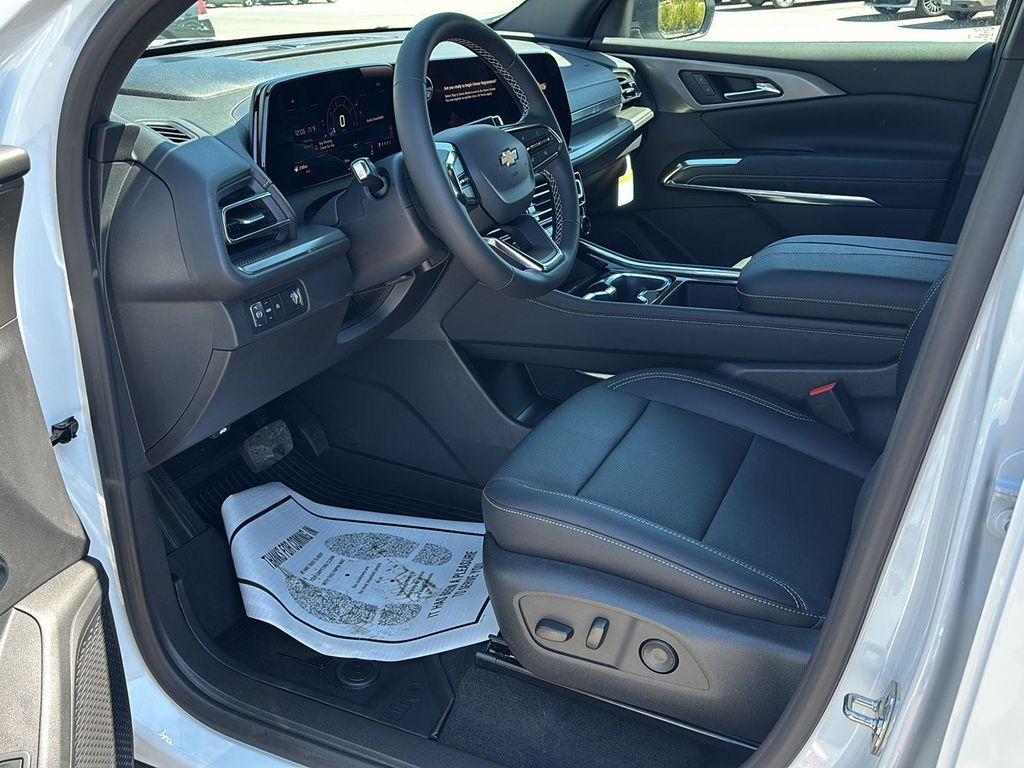 new 2026 Chevrolet Traverse car