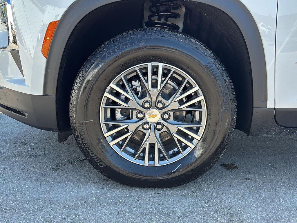 new 2026 Chevrolet Traverse car