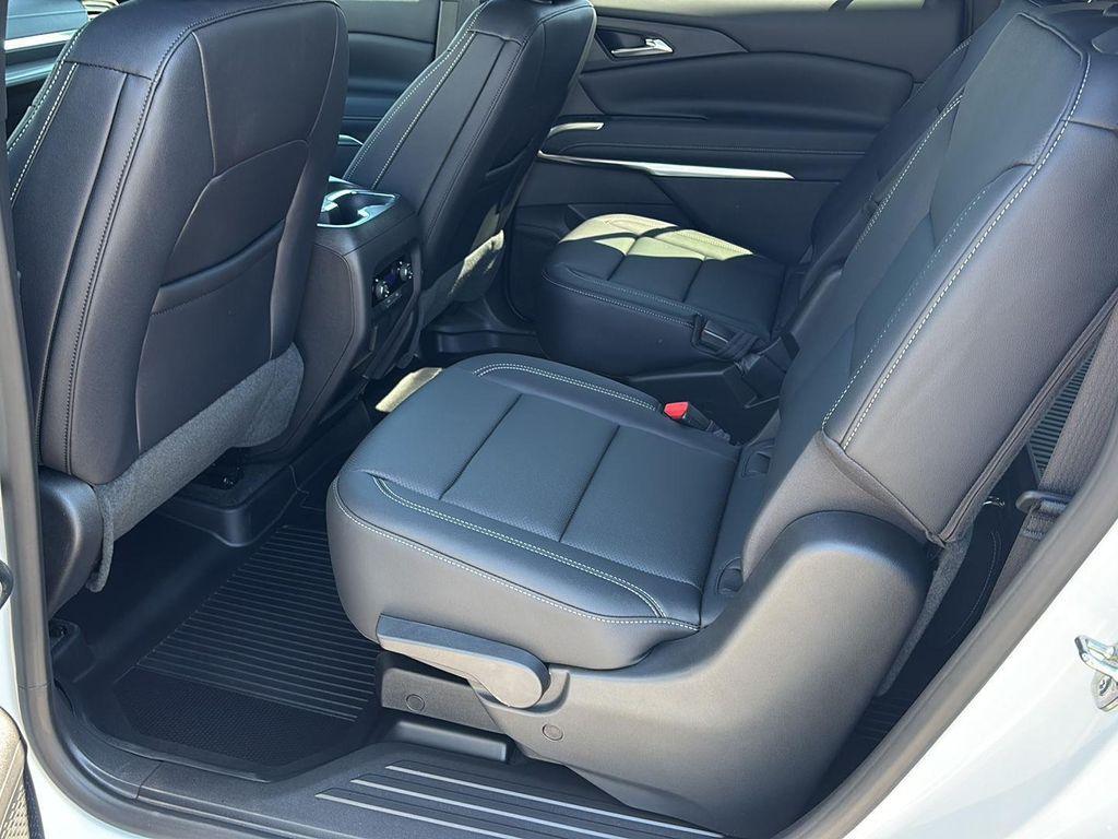 new 2026 Chevrolet Traverse car