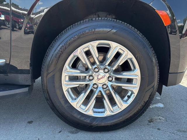 used 2021 GMC Yukon car, priced at $43,995