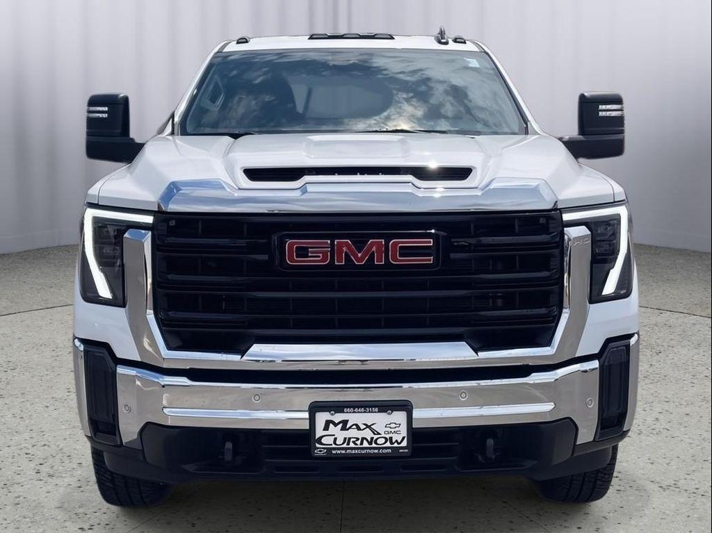 new 2025 GMC Sierra 3500 car, priced at $56,820